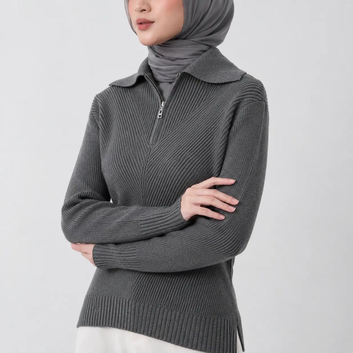 Pull en maille côtelée à col zippé