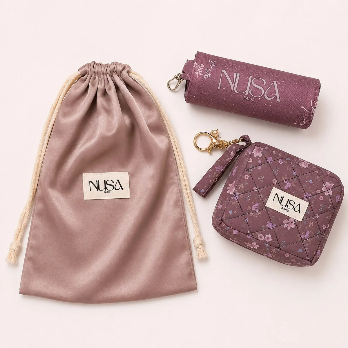 Coffret NUSA – Tenue, Tapis et Pochette de Voyage