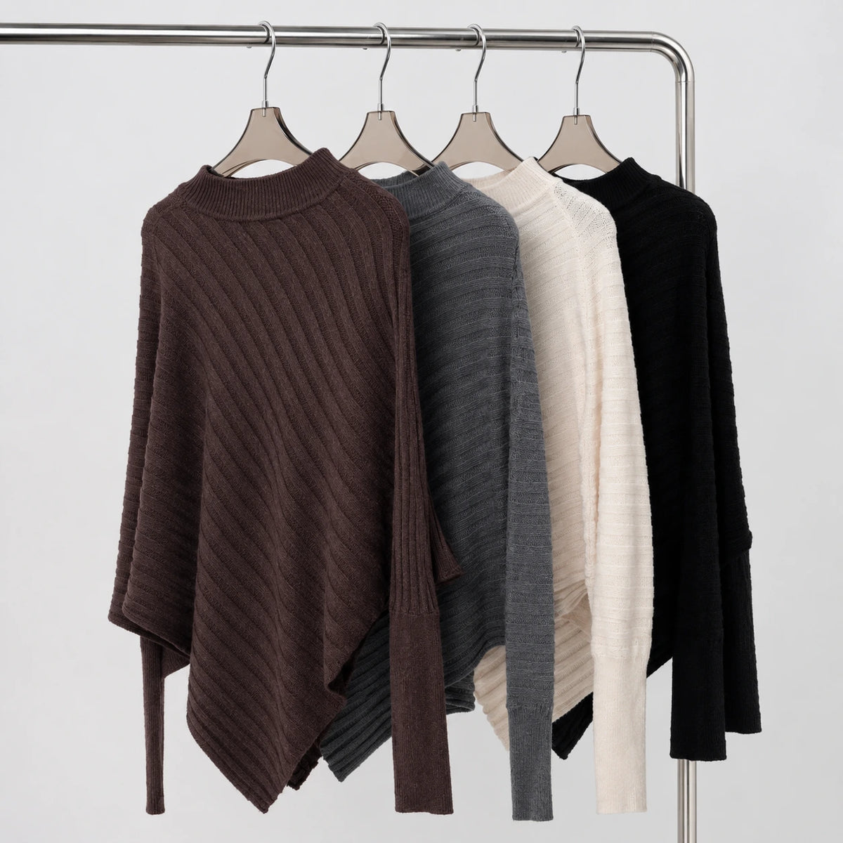 Poncho oversize en maille - asymétrique