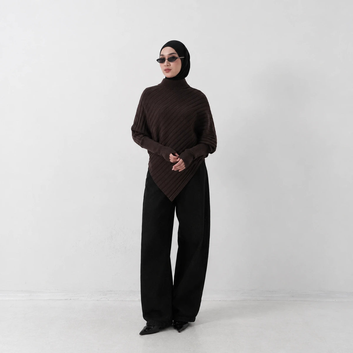 Poncho oversize en maille - asymétrique
