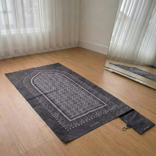 Tapis de prière de voyage Nusa Fold – Mascate – Gris